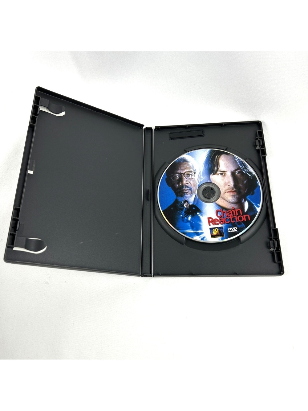 Chain Reaction DVD Keanu Reeves Morgan Freeman Tested - Picture 5 of 6